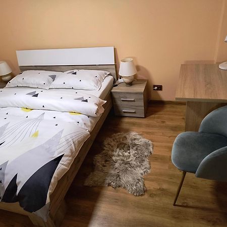Cozy central apartment in Cluj Napoca Exterior foto